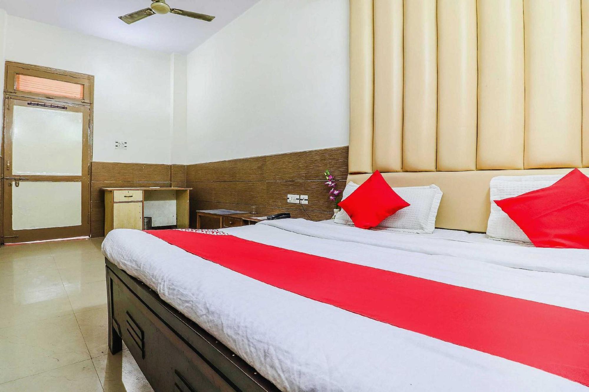 Hotel O Prem Chunaria Moradabad Εξωτερικό φωτογραφία